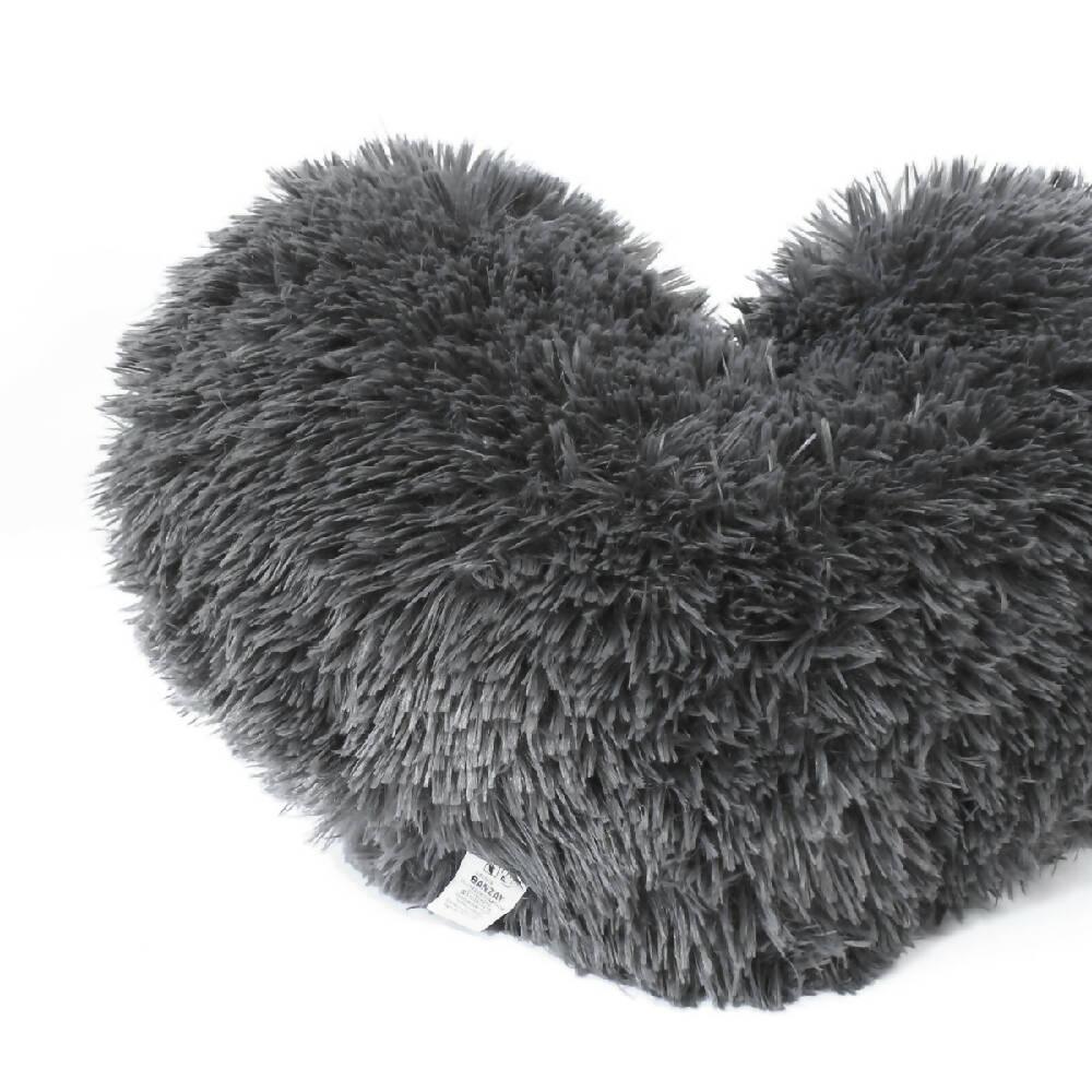 Cojín Decorativo Peludo Corazón Gris Oscuro - VIRTUAL MUEBLES