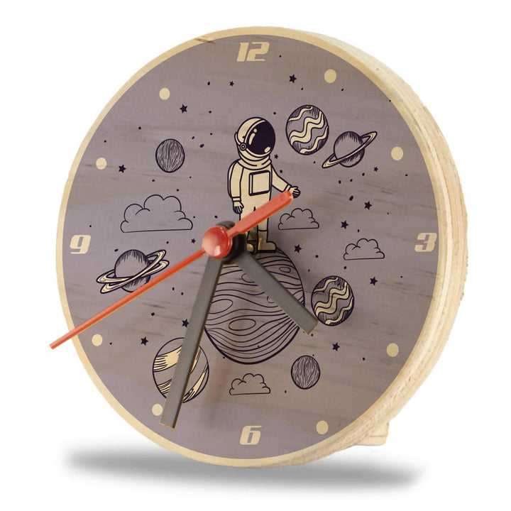 Reloj astronauta morado 12x12 cm - VIRTUAL MUEBLES
