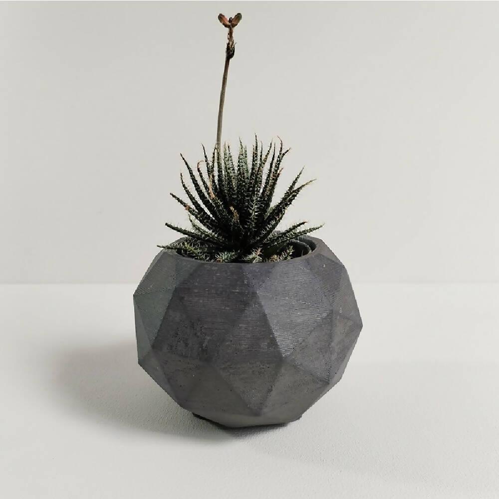 Matera Laia de Cemento 7.5x6.5 cm Oscuro - VIRTUAL MUEBLES